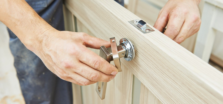 interior door repair Plumas Lake