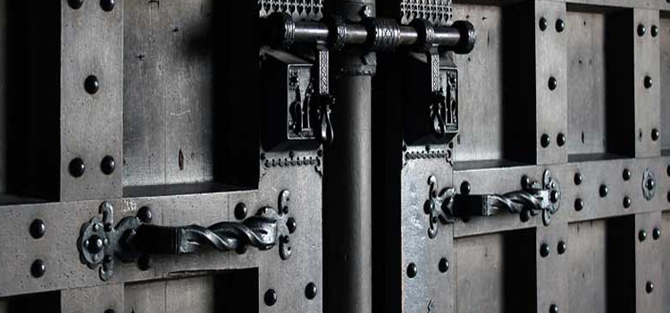 steel entry door repair in Plumas Lake